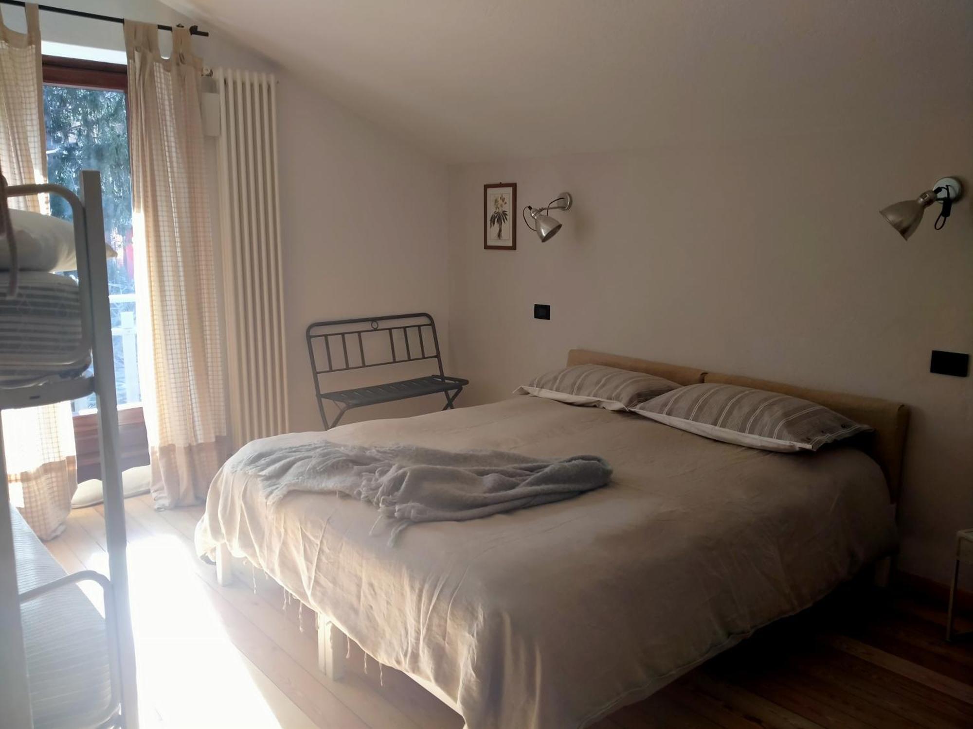 Lo Nou Bnb Pollein Exterior photo